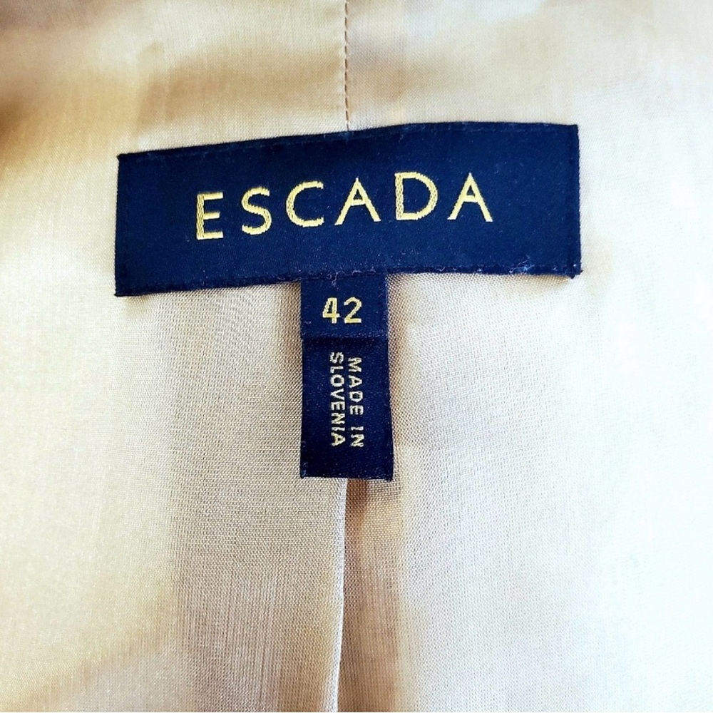 Escada Brown and Tan Patterned Blazer - Picture 6 of 8